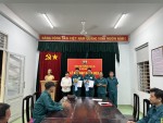 CHI BỘ QUÂN SỰ PHƯỜNG PHÚ LỢI, THÀNH PHỐ THỦ DẨU MỘT, TỈNH BÌNH DƯƠNG TỔ CHỨC LỄ KẾT NẠP ĐẢNG VIÊN