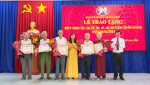 Phường Chánh Nghĩa tổ chức Họp mặt kỷ niệm 94 năm ngày thành lập Đảng và trao huy hiệu Đảng đợt 3/2