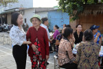 Cà phê sáng- Trao đổi với nhân dân tại khu phố 4, phường Hiệp Thành