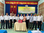 HỘI NGƯỜI CAO TUỔI PHƯỜNG PHÚ MỸ: VẬN ĐỘNG ỦNG HỘ ĐỒNG BÀO KHẮC PHỤC HẬU QUẢ CƠN BÃO SỐ 03