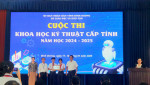 Một trong ba đội đại diện tỉnh Bình Dương tham gia cuộc thi Khoa học kỹ thuật cấp Quốc gia năm học 2024-2025 là Học sinh trường THCS Phú Mỹ thành phố Thủ Dầu Một