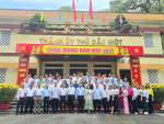Lãnh đạo Thành phố tiếp các đơn vị, tôn giáo, dân tộc đến chúc tết