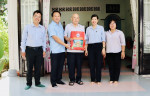 Bí thư thành phố Thủ Dầu Một thăm hỏi nghĩa tình gia đình chính sách